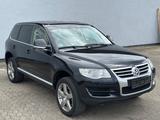 Volkswagen Touareg 3.0 TDI Automatik  Leder Xenon Navi AHK - VW Touareg Gebrauchtwagen in Bonn