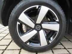 Fahrzeugabbildung Opel Crossland X Edition Intellilink SHZ