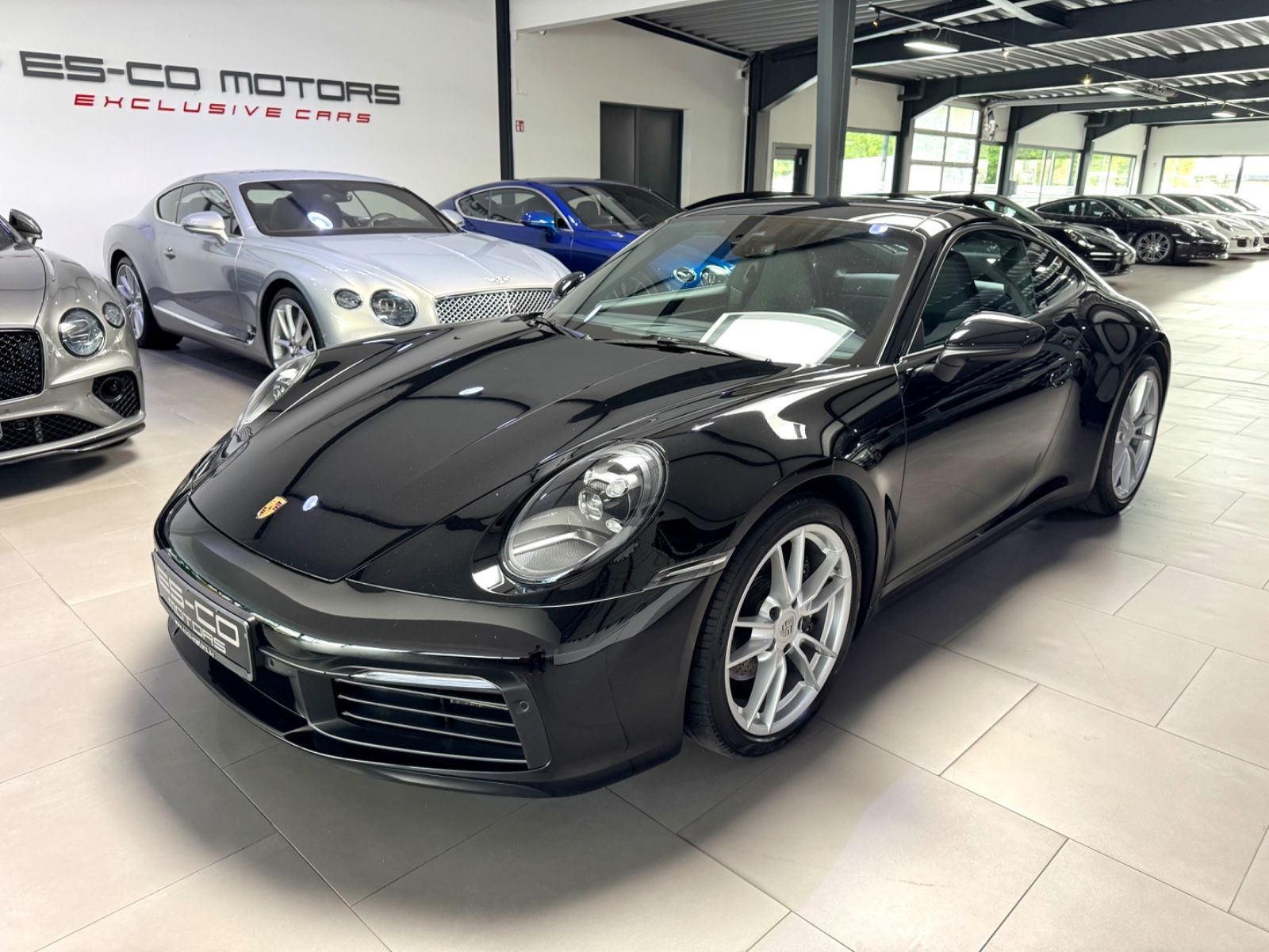PORSCHE 992-911 CARRERA COUPE SPORTSITZE BOSE KAMERA 20"