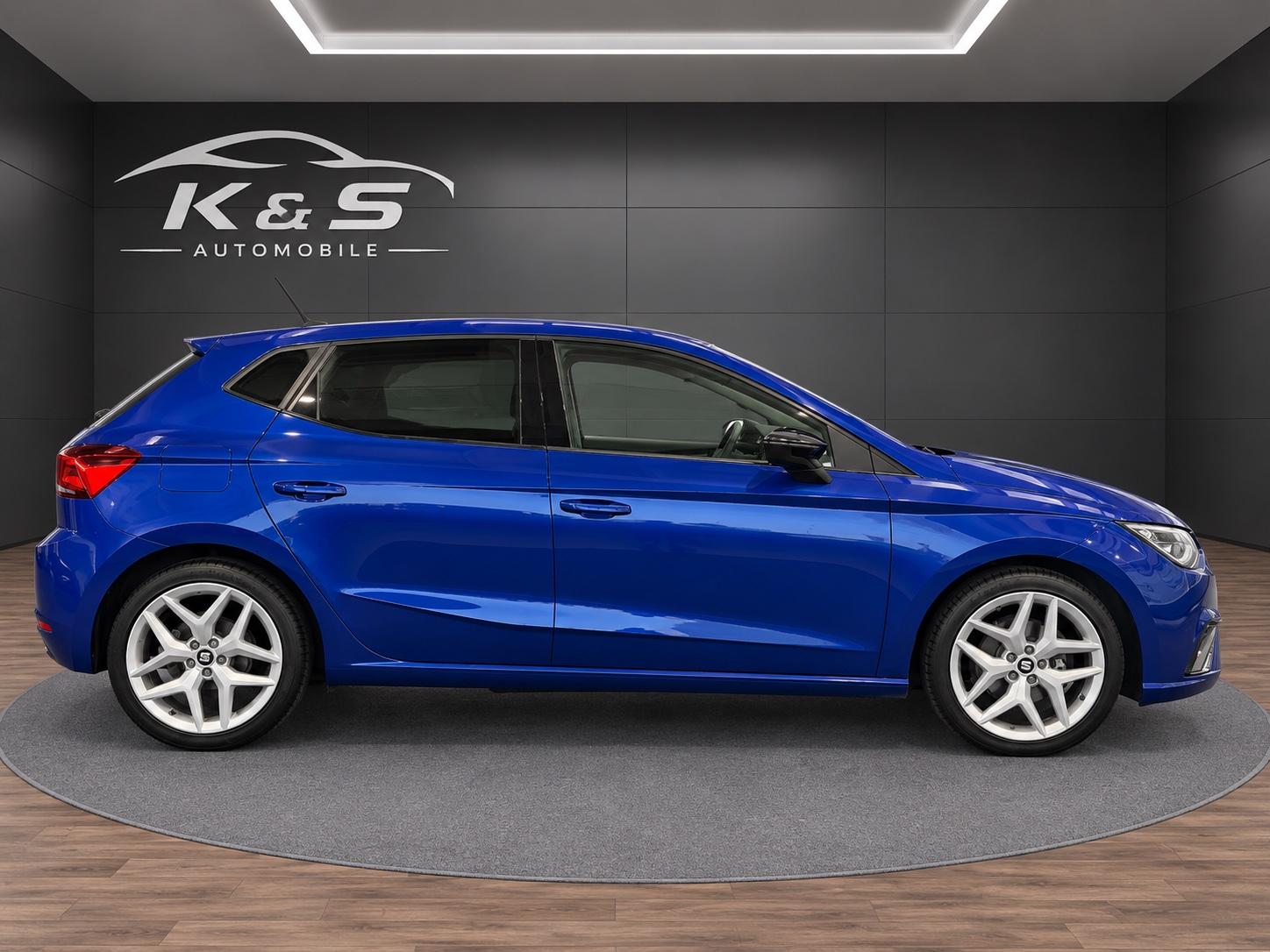 Seat Ibiza FR BEATS DSG*LED*KEYL*ACC*CARPLAY*SZH*PDC*