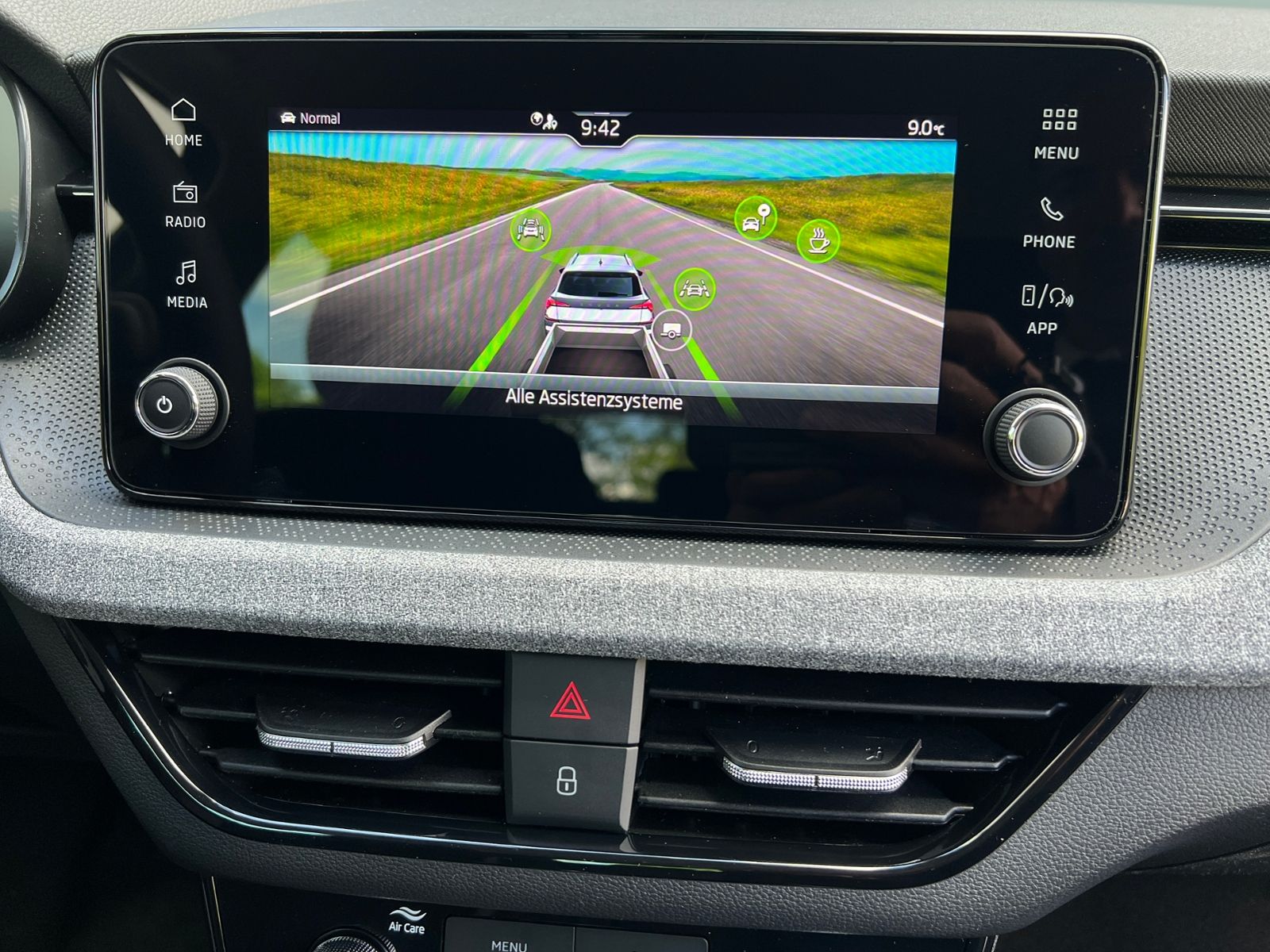 Fahrzeugabbildung SKODA Kamiq Selection 1.0 TSI DSG *AHK, LED, SmartLink