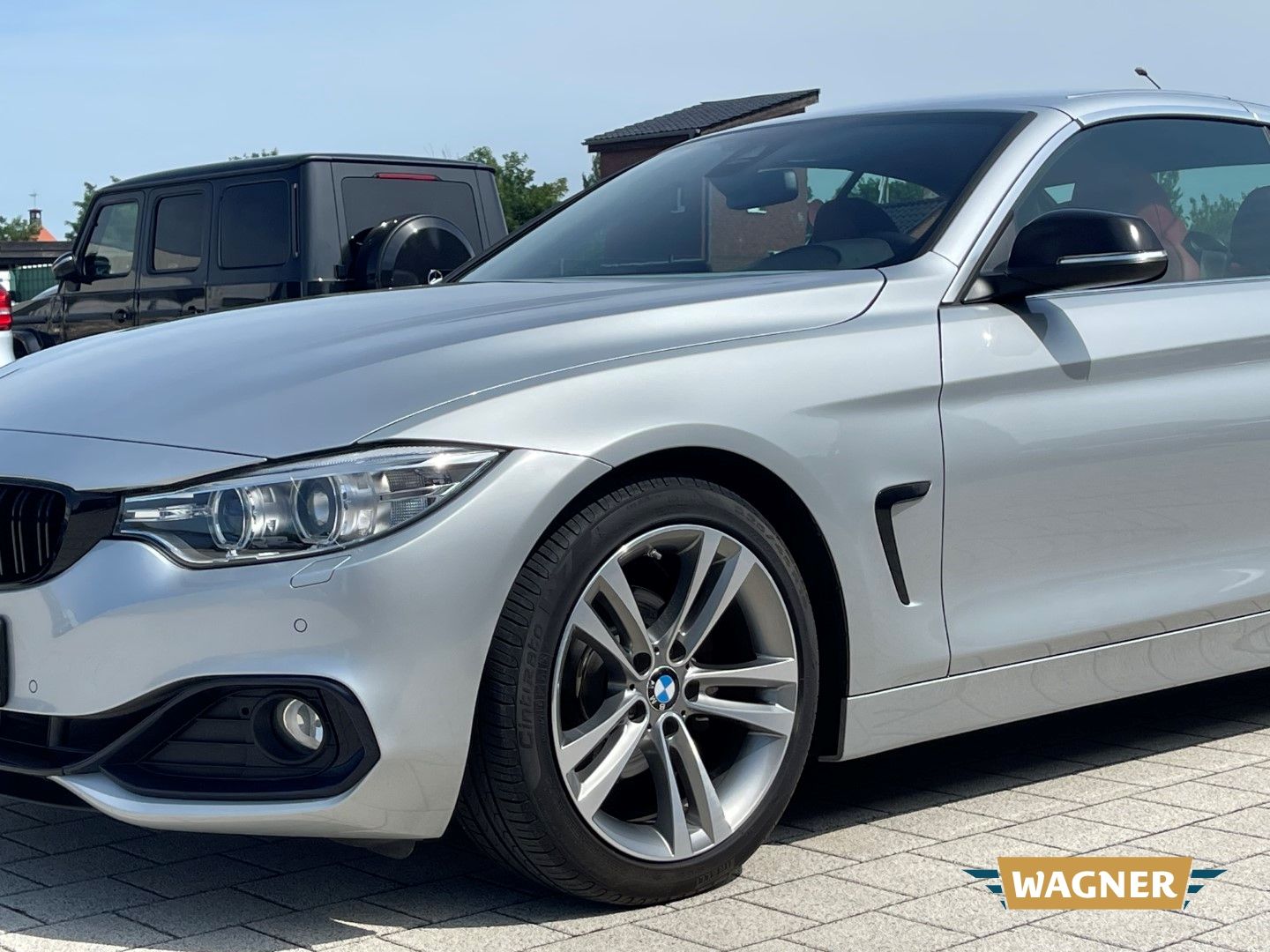 Fahrzeugabbildung BMW 420 i Cabrio Automatik Leder Navi Service NEU