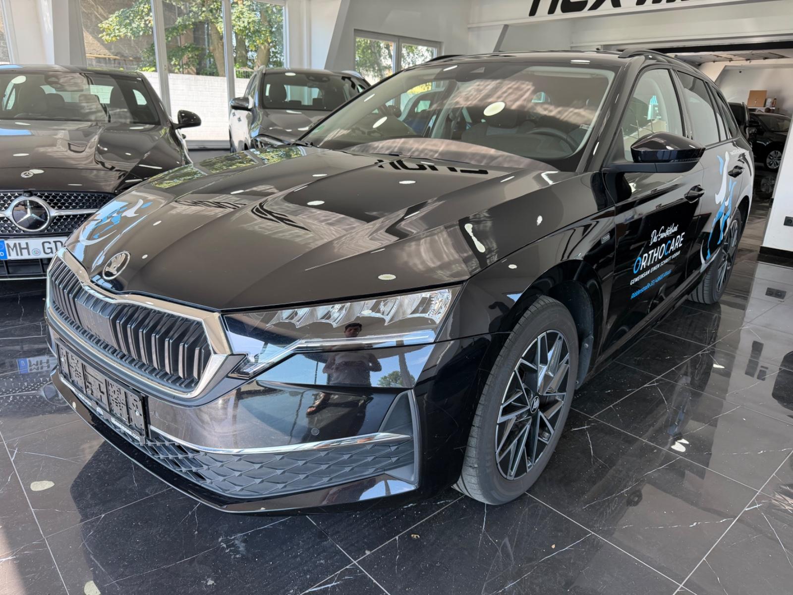 Skoda Octavia Combi Tour 2.0 TDI ACC AHK KAM LED AMB
