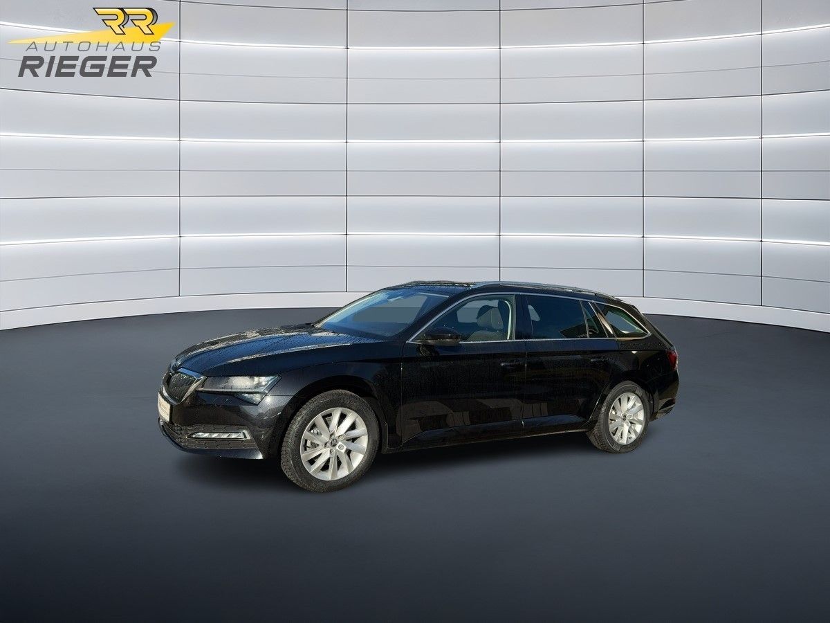 Fahrzeugabbildung SKODA Superb Combi (3V5) Style 1,5 TSI ACT