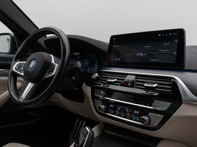 Foto Nummer 38: BMW 530e