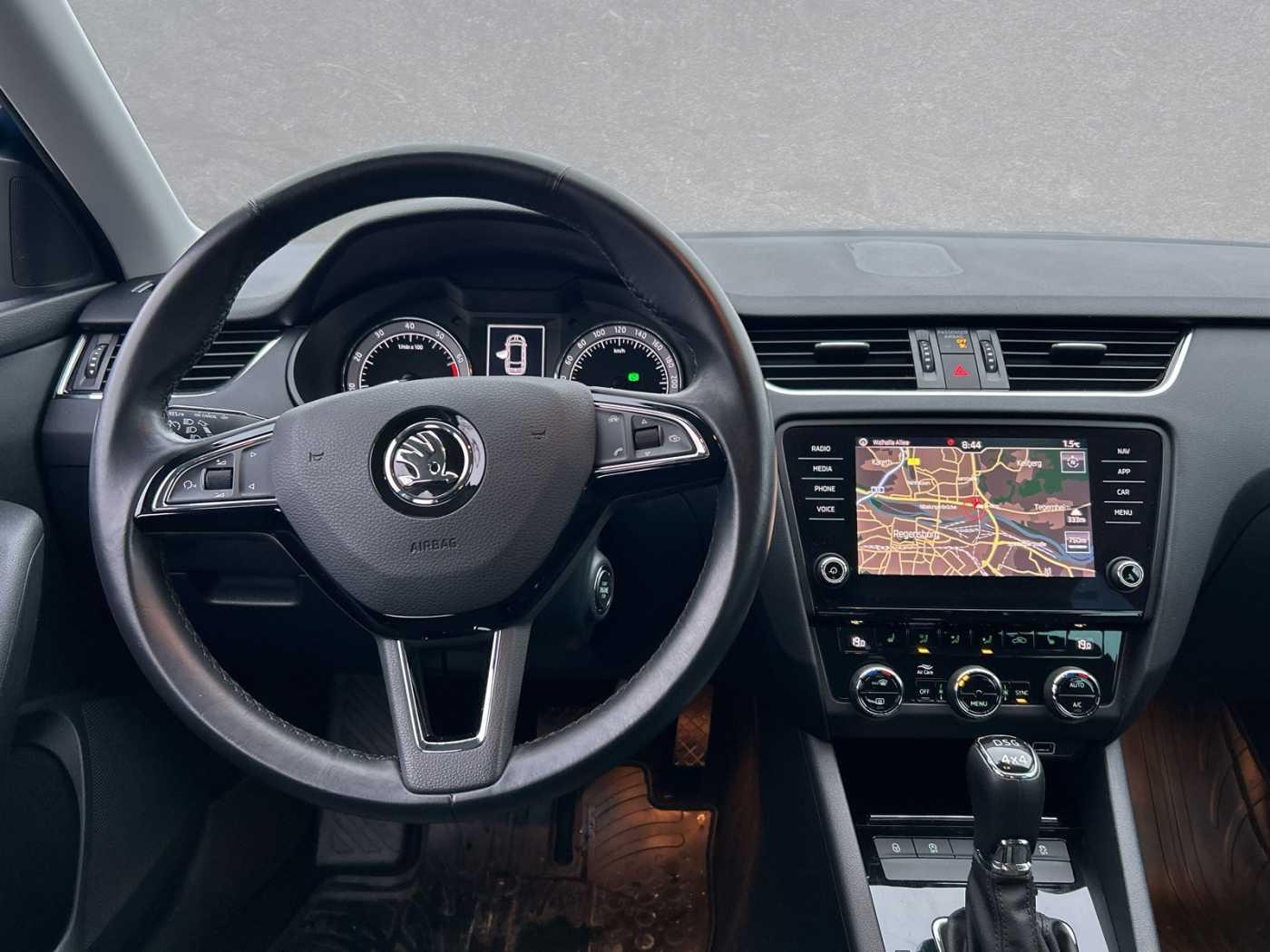 Skoda Octavia Combi 1.8 TSI 4x4 DSG Style