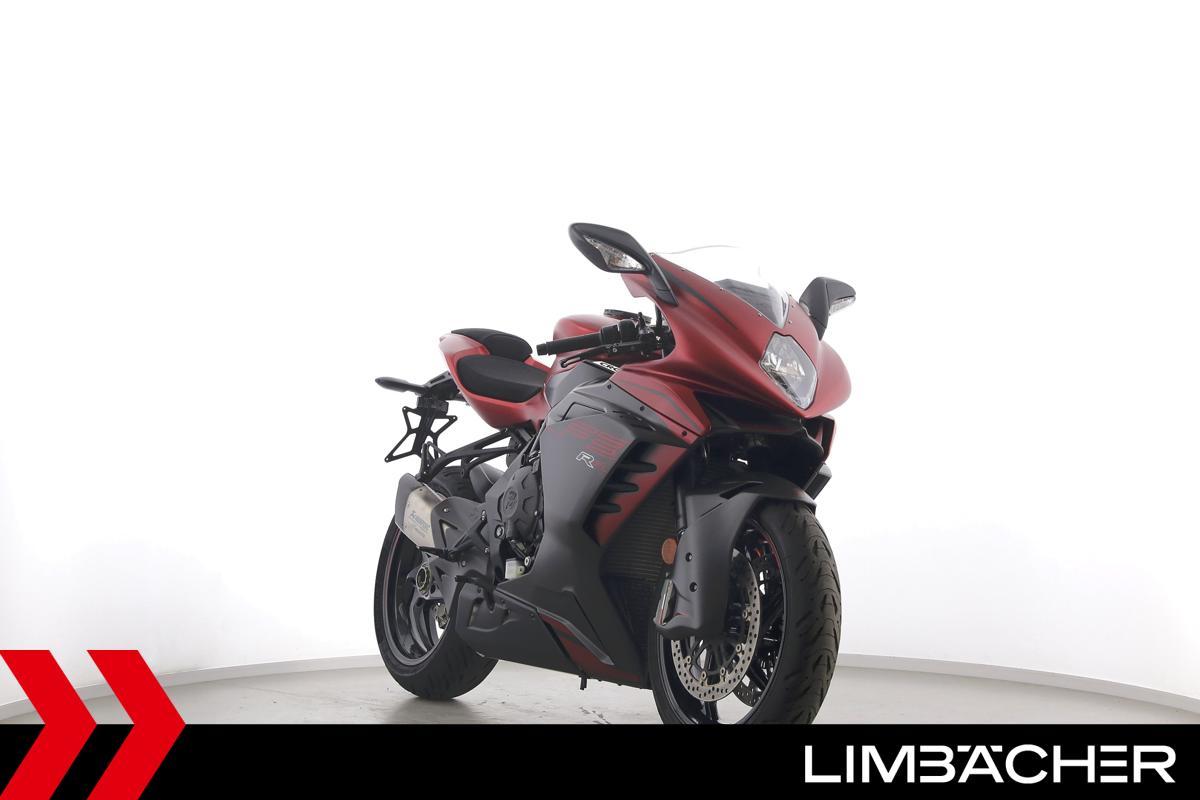 MV Agusta F3 RR - AKRAPOVIC