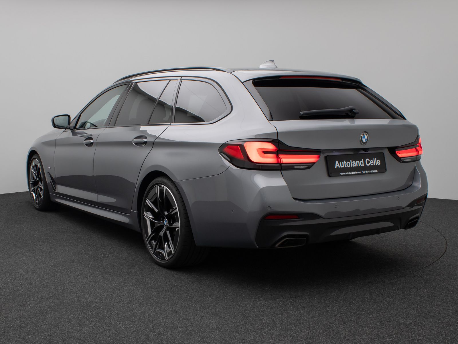 Fahrzeugabbildung BMW 540d xD M Sport Pro Laser Kamera HUD DAB H/K 20"