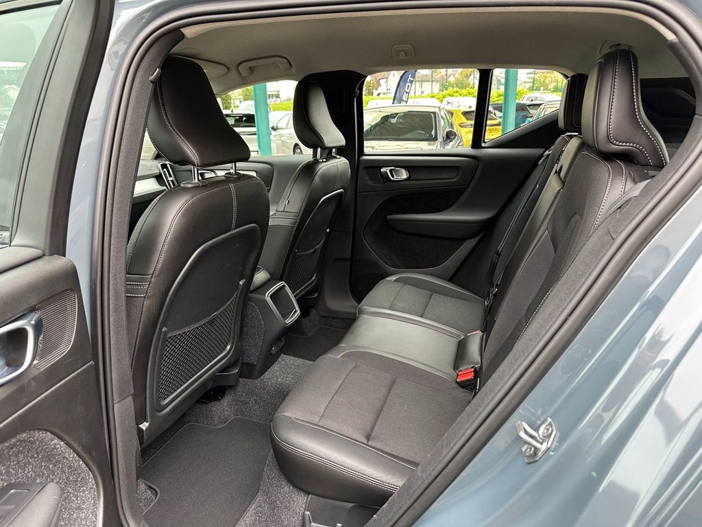 Volvo XC40 T3 Momentum Pro *AHK*Kamera*Sitzh.*Navi*