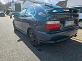 Toyota toyota corolla e10 1.6 si - Toyota Corolla Si mit Benzin-Antrieb