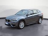 BMW X1 xDrive20i Advantage Steptronic Navigation LED - graue BMW X1