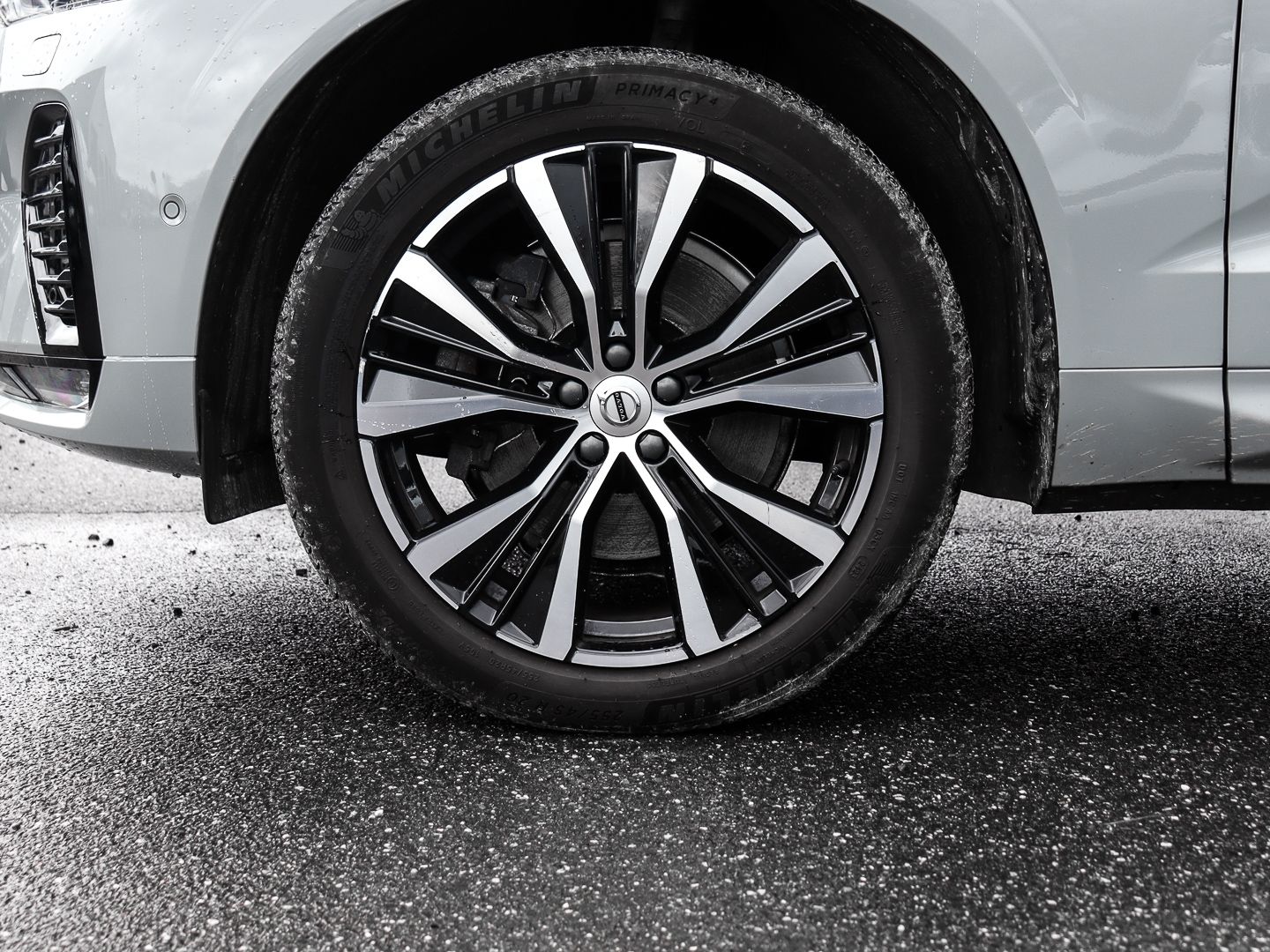 Volvo XC60 Plus Dark 2WD Digitales Cockpit Memory Sitz imagem 3