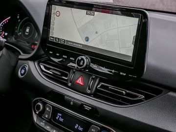 Hyundai i30 1.0 Trend Kombi DCT LED CarPlay Kamera Navi