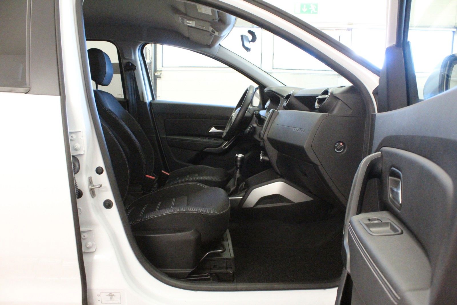 Fahrzeugabbildung Dacia Duster Sce 115 Prestige *Navigation *