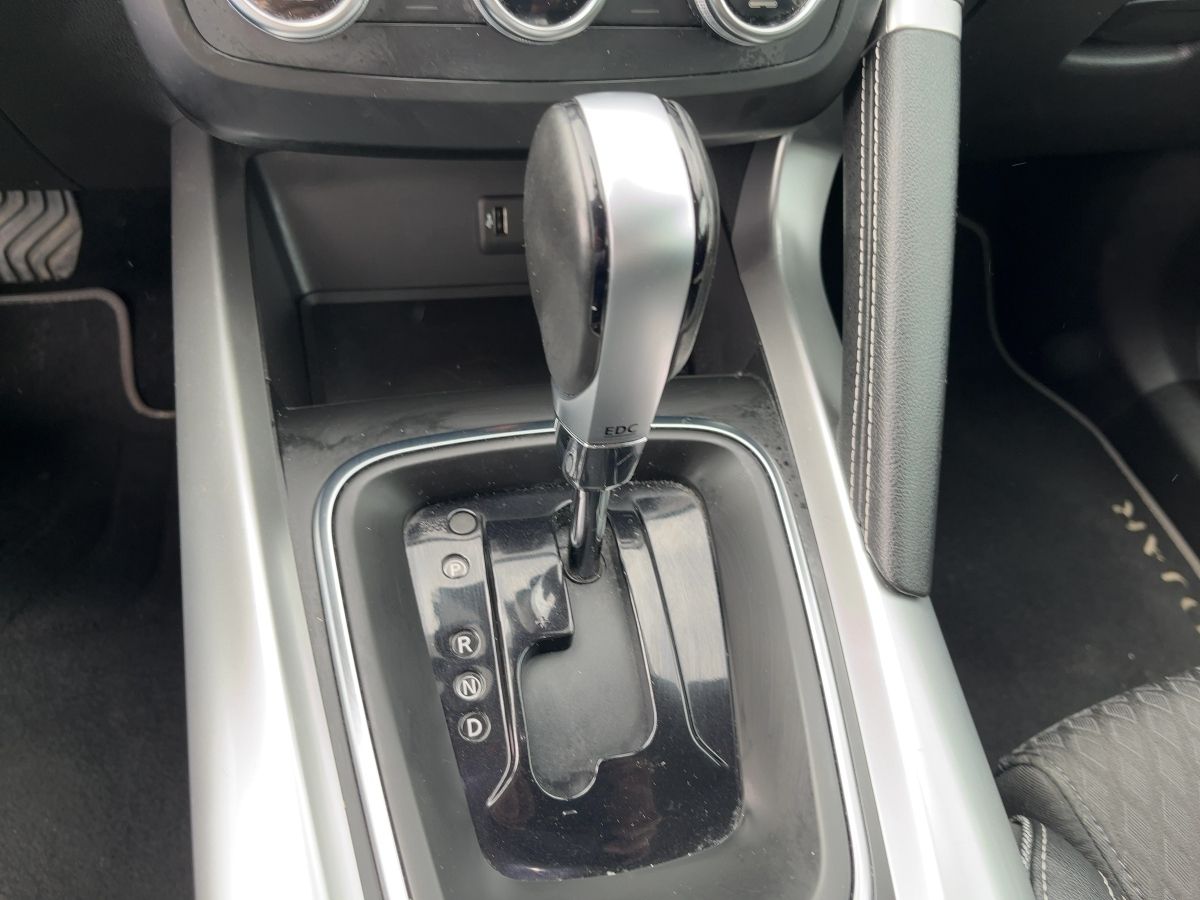 Fahrzeugabbildung Renault Kadjar BOSE Edition TCe 160 EDC GPF SHZ