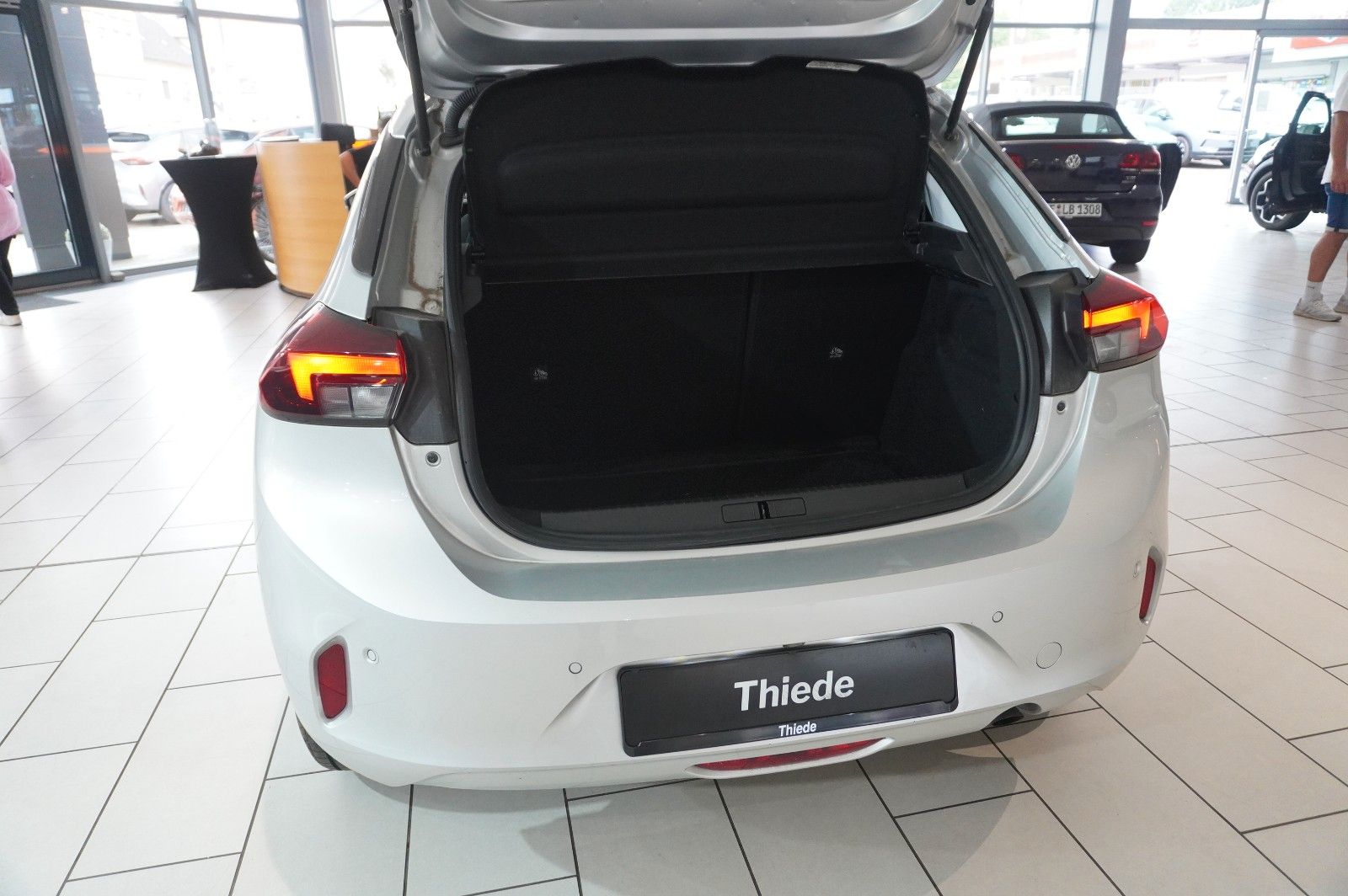 Fahrzeugabbildung Opel Corsa F 1.2 FACELIFT NAVI/LED/KAMERA/VIRTU./DAB+