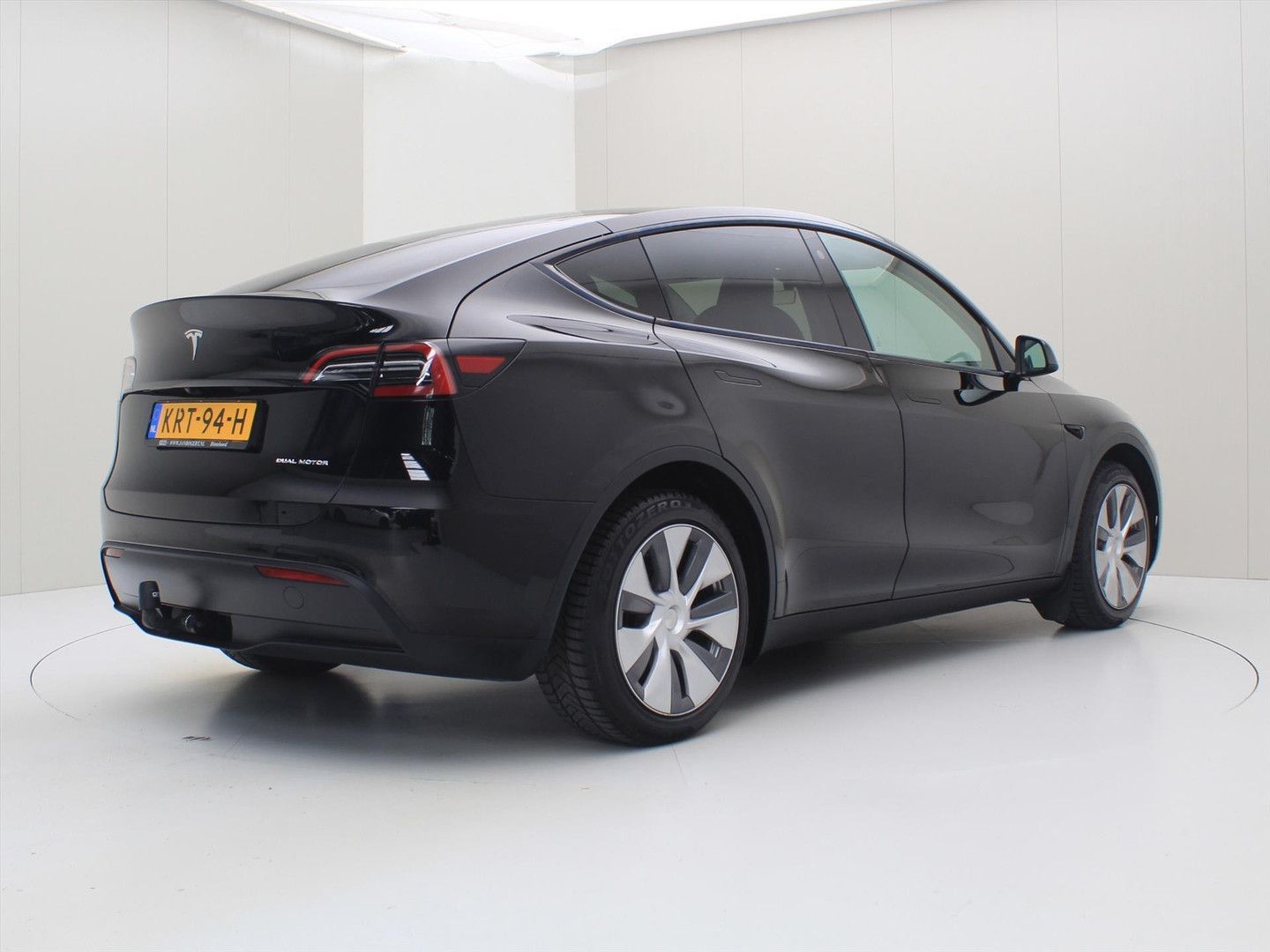 Tesla Model Y Long Range AWD 75kWh 351pk 94.1% SoH AMD imagem 3