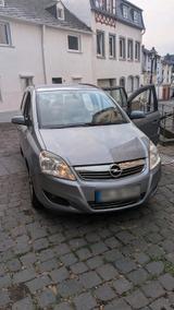Opel Zafira 2008  Automatisch - Opel Zafira aus 2008 mit Diesel-Antrieb
