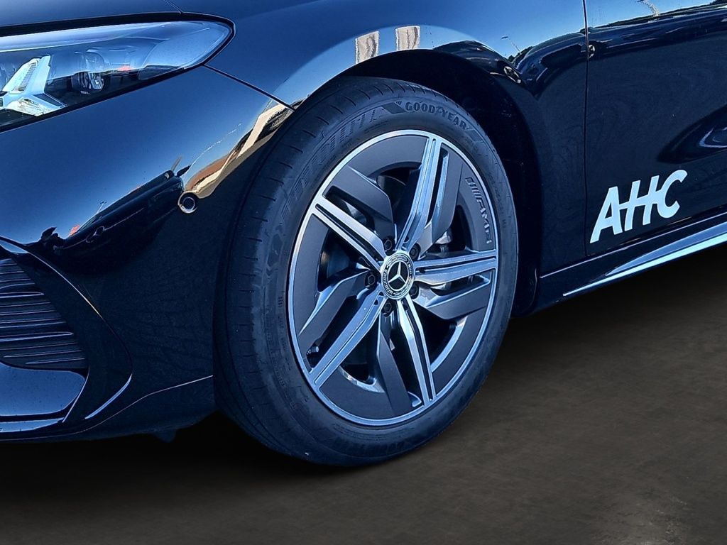 Fahrzeugabbildung Mercedes-Benz CLA 250+ SB ++ AMG+AHK+WINTER-PAKET+360-GRAD ++