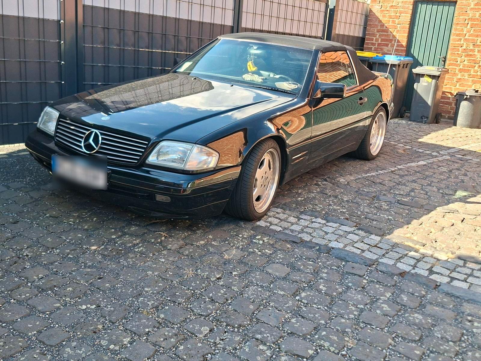 Mercedes-Benz SL 320