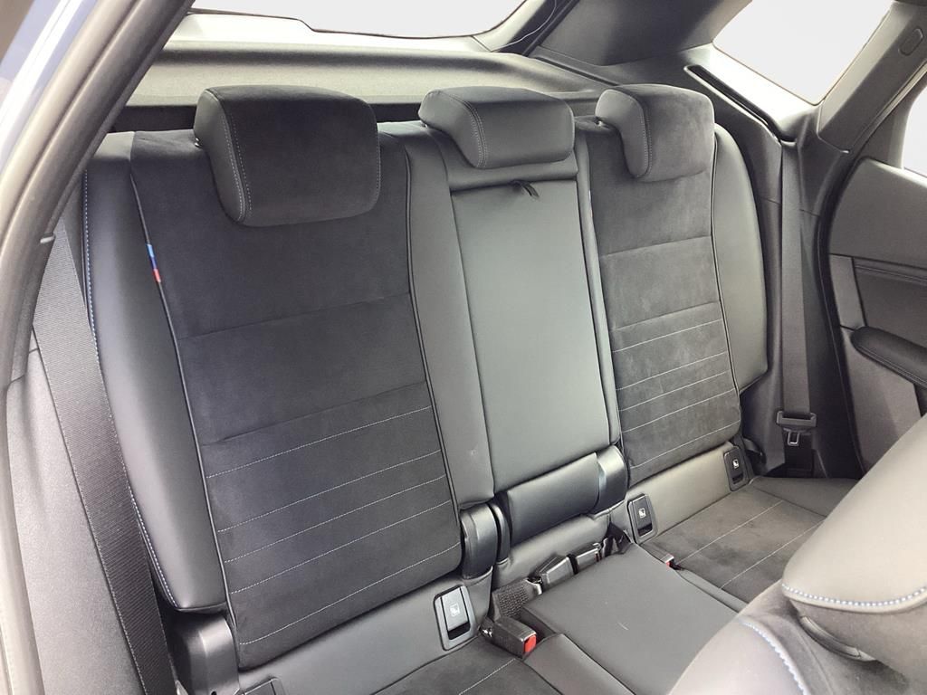 BMW 223 Active Tourer - Bild 17