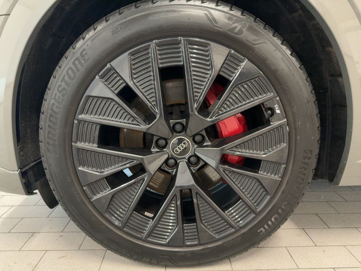 Audi Q8 - Bild 17
