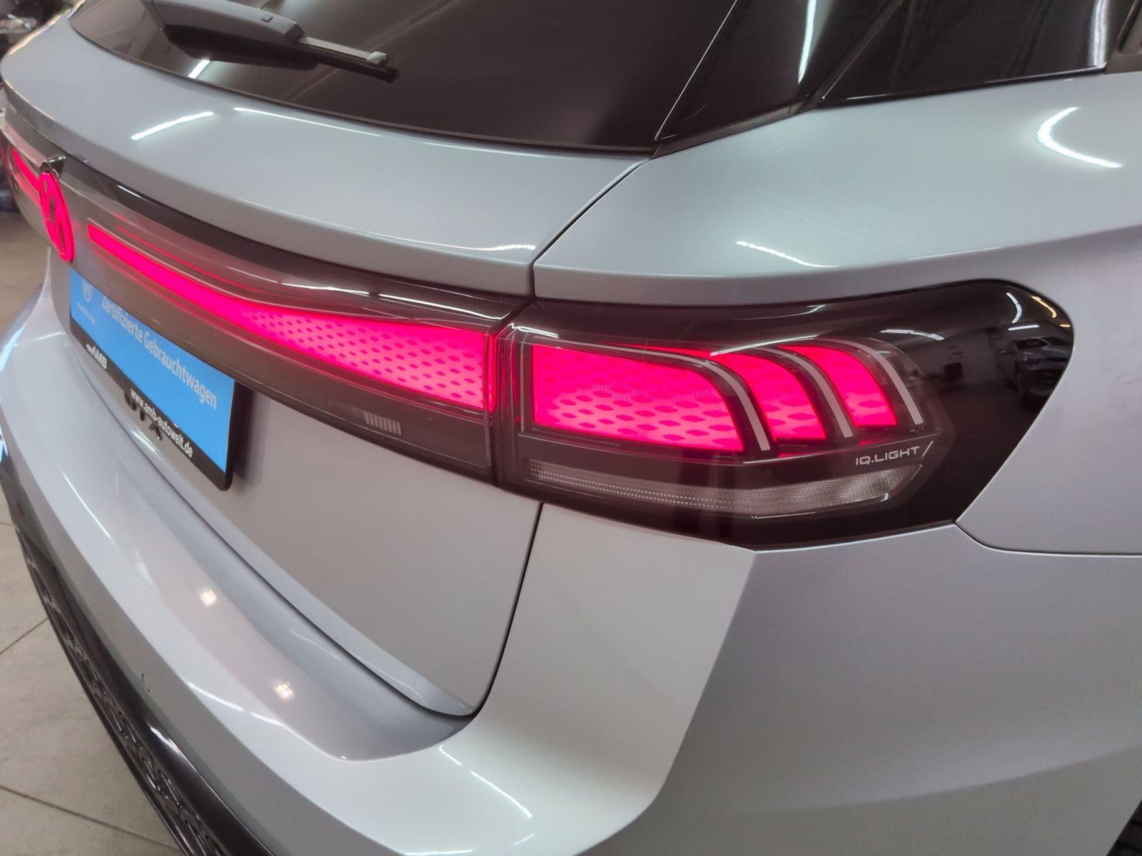 Volkswagen ID.7 Tourer GTX 91kWh/AHK/Matrix/Pano/WäPu/1.31G