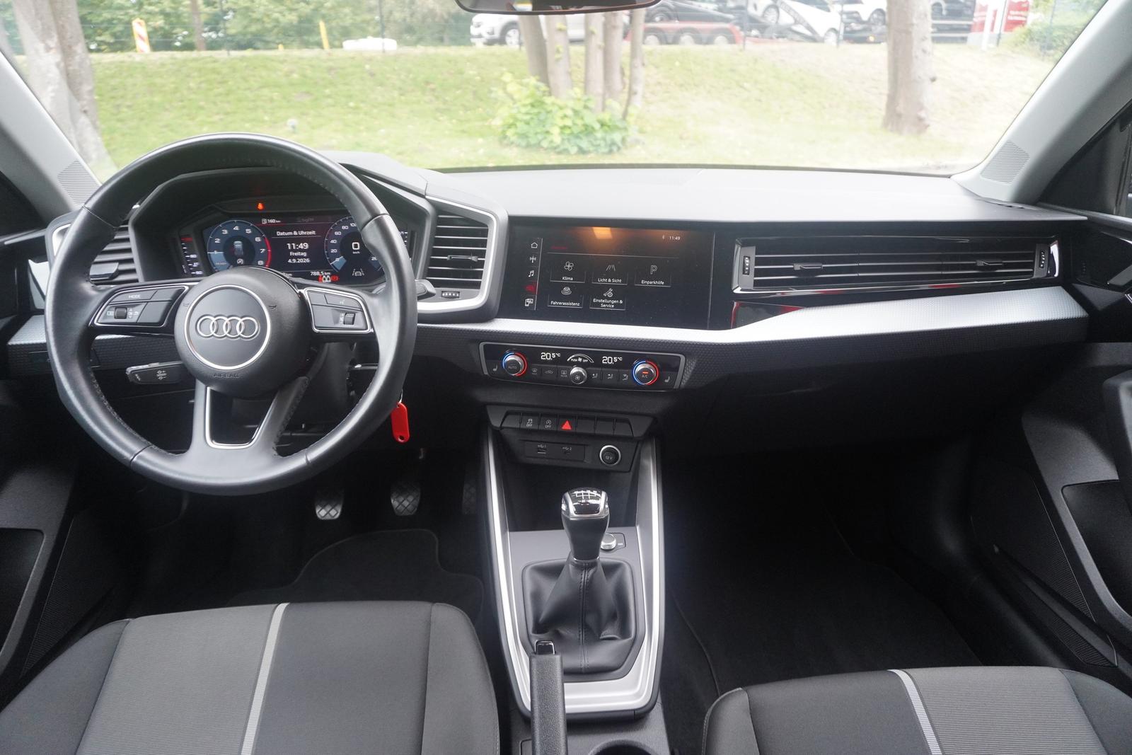 Audi A1 Sportback 25 1.0 TFSI basis App-Connect