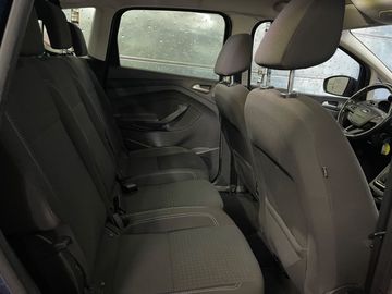 Ford C-Max - 11