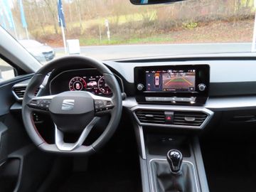 Fotografie des Seat Leon FR 1.5 TSi,FullLink, LM 18`, Voll-LED