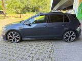 Volkswagen Golf VII GTI 2.0 TSI Pano Navi LM19" LED