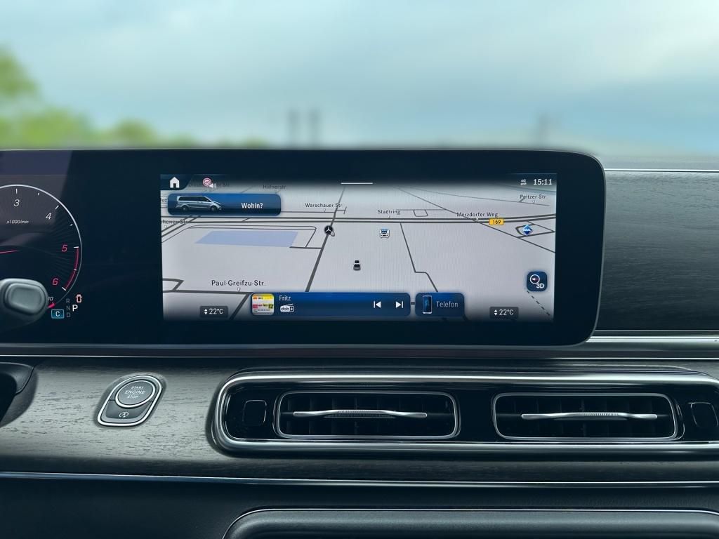 Fahrzeugabbildung Mercedes-Benz V 300 d AVANTGARDE Extralang AIRMATIC AMG STH