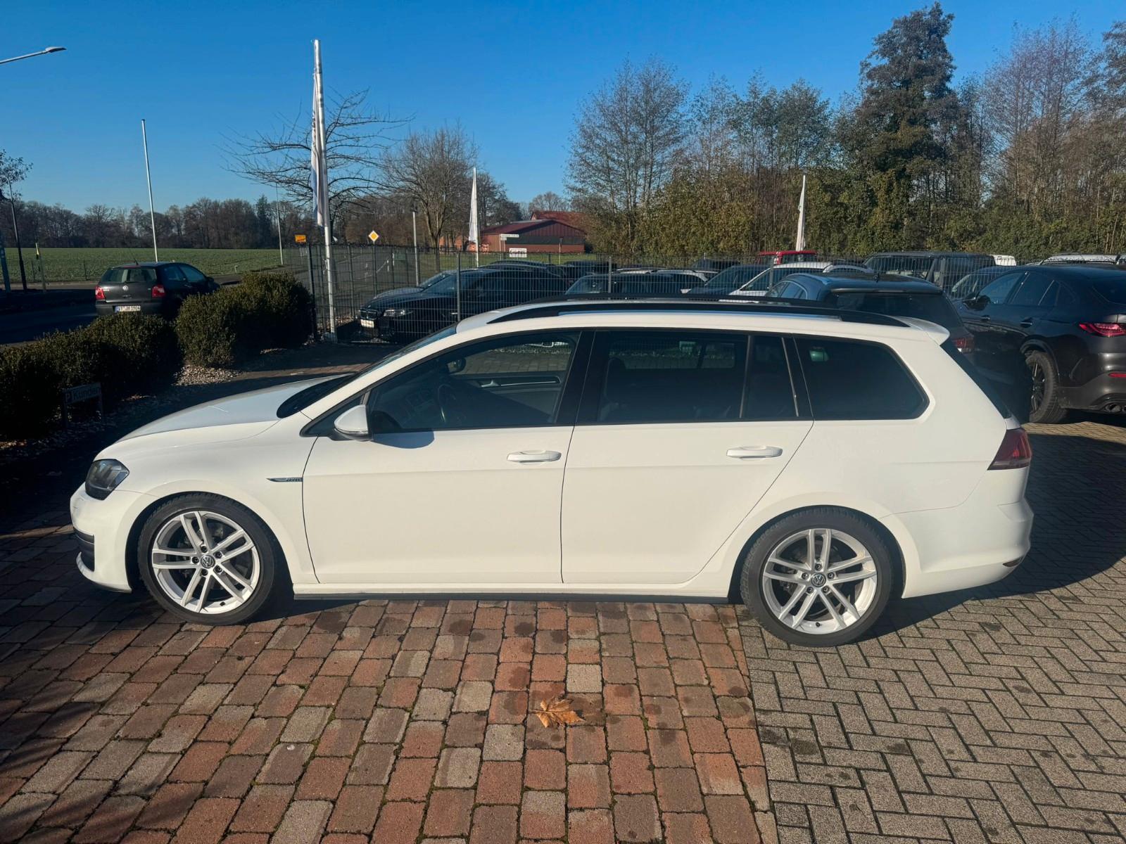 Volkswagen Golf VII Variant GTD BMT+Navi+Ahk+Xenon+