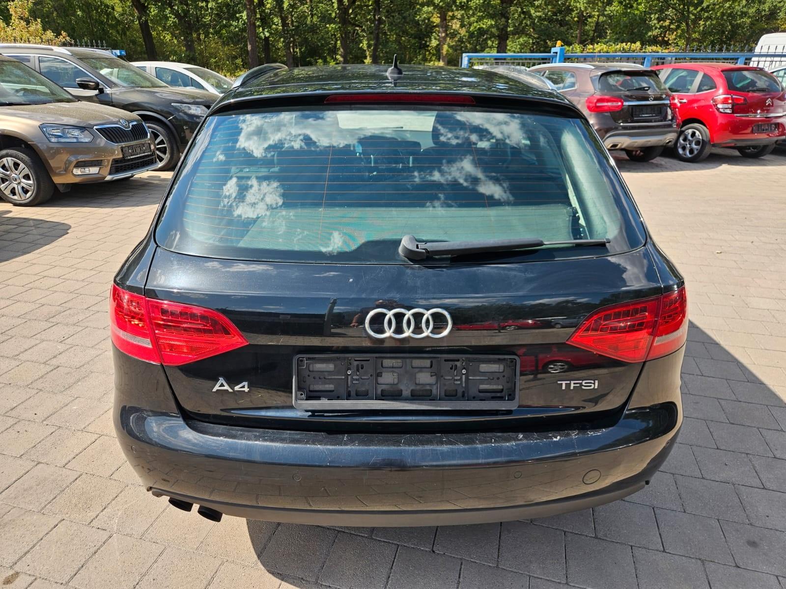 Audi A4 2011 — engine 1.798 cm³, 160 HP (118kW)