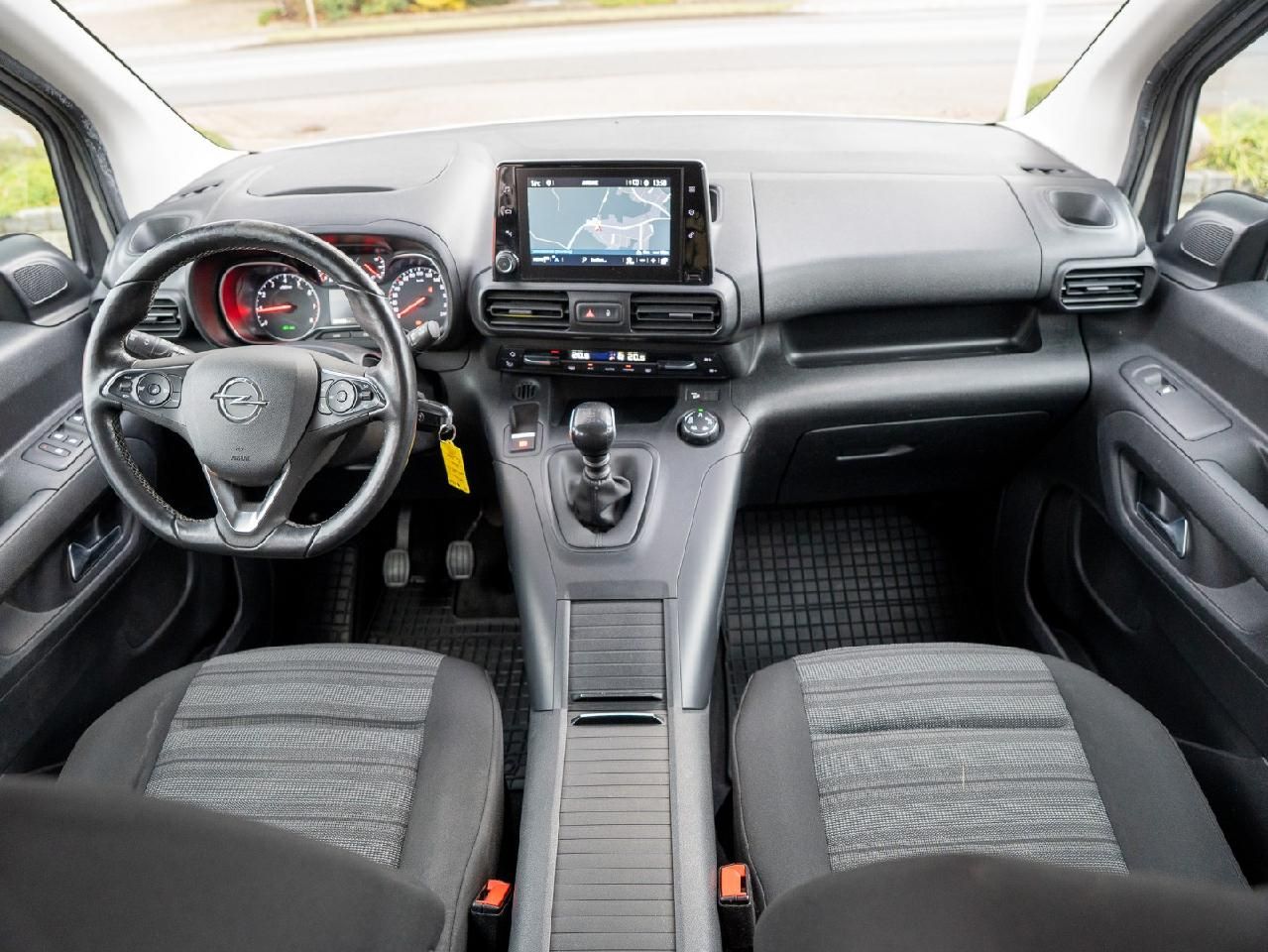 Fahrzeugabbildung Opel Combo Life Edition