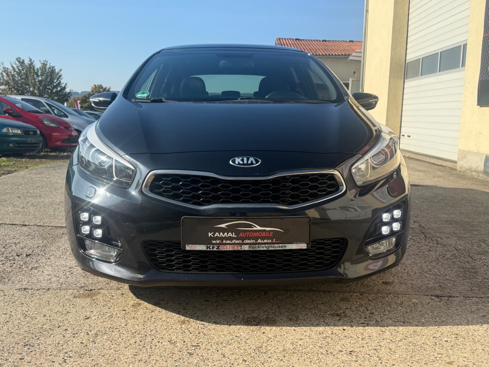 Kia cee'd / Ceed GT-Line Pano PDC Kamera HU 11.27