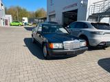 Mercedes-Benz 190 E 2.6 L, H- Kennzeichen  - Mercedes-Benz 190 mit Benzin-Antrieb: Limousine, 2.6