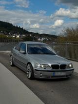 BMW E46 330i TÜV NEU - BMW 330 Limousine E46 330i mit Benzin-Antrieb