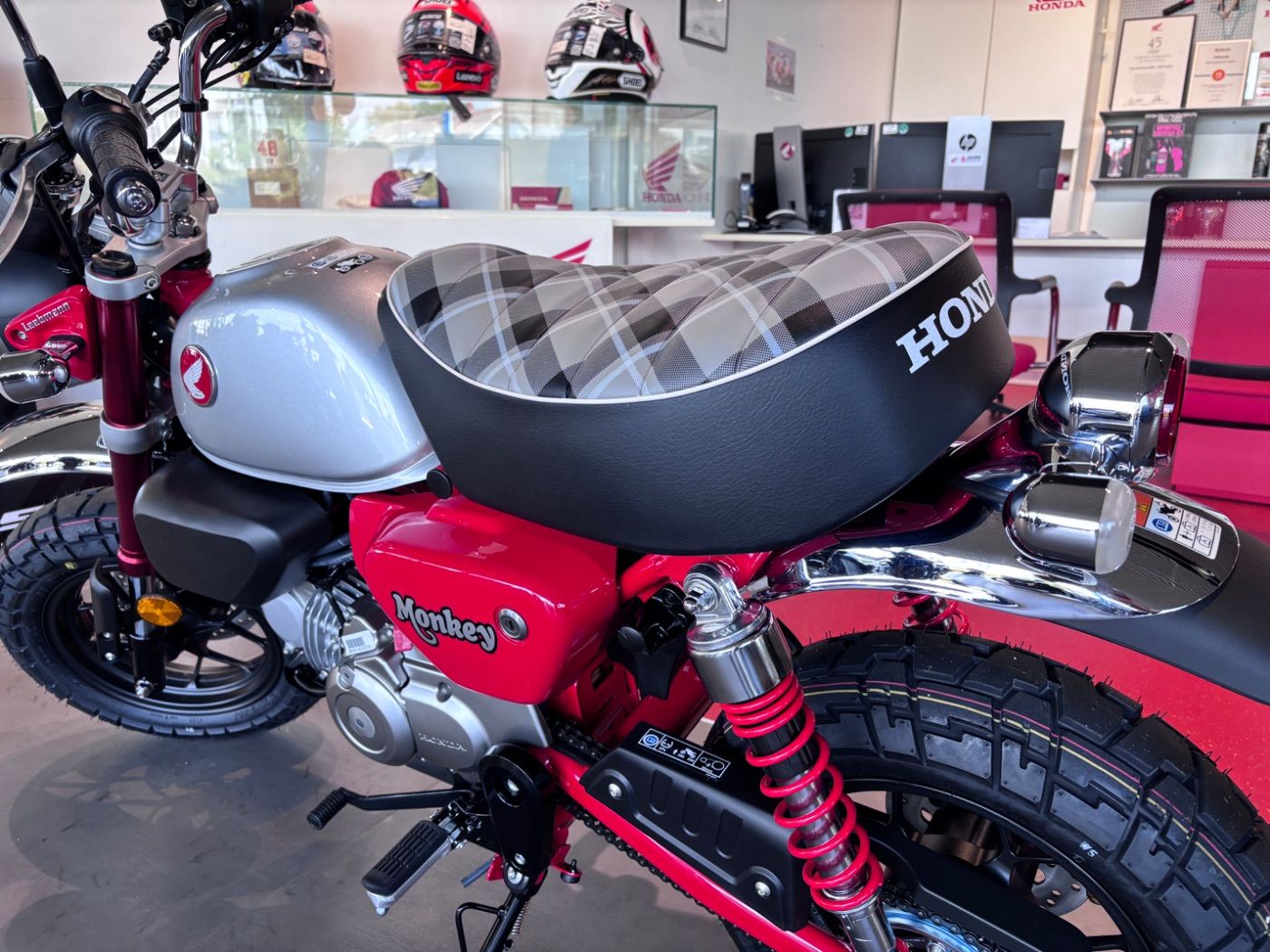 Fahrzeugabbildung Honda Z 125 Monkey 2026, sofort verfügbar, 6 Jahre Ga.
