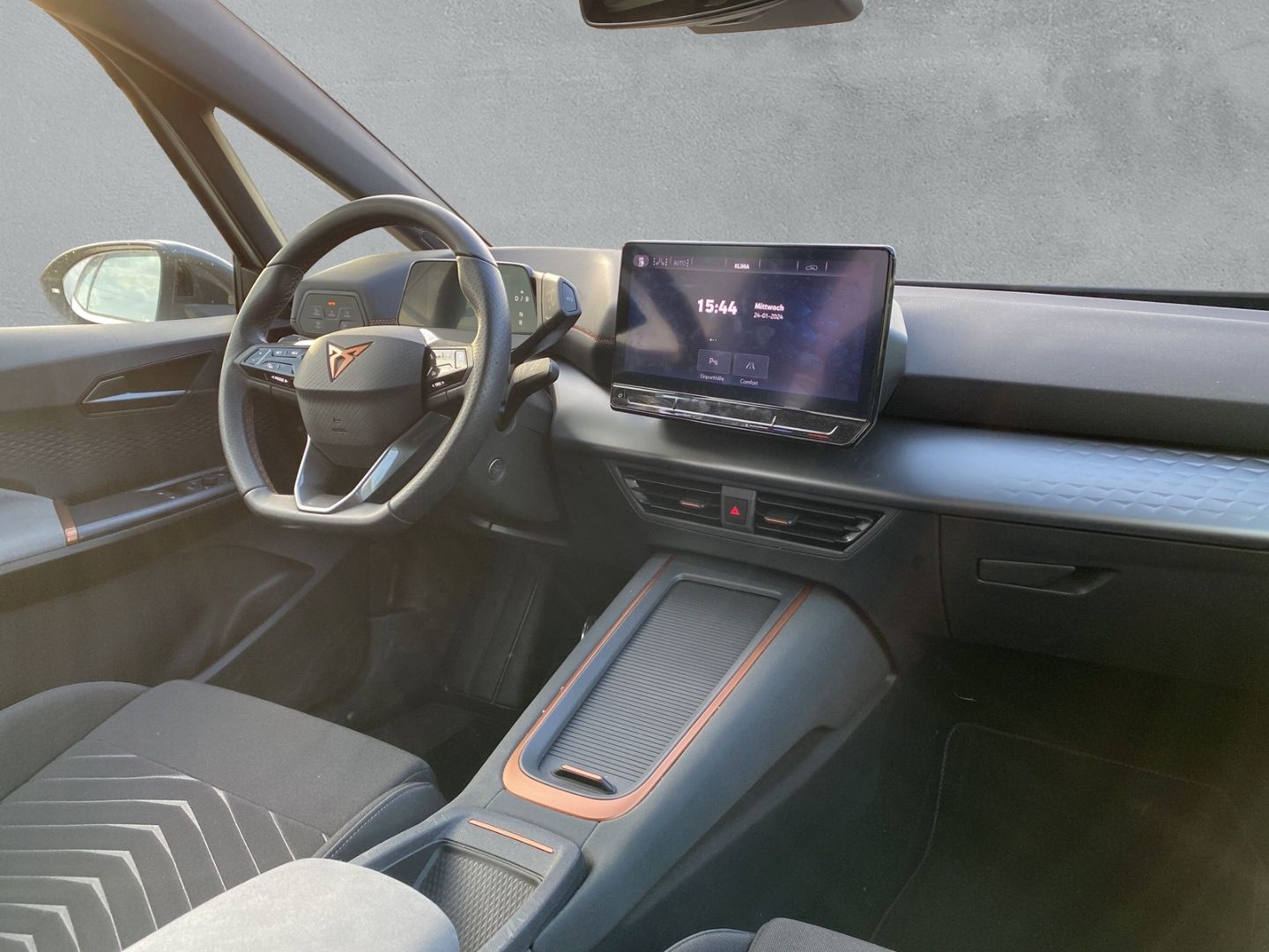 Fahrzeugabbildung CUPRA Born Basis 150 *digitales Cockpit *LED *Mehrzone