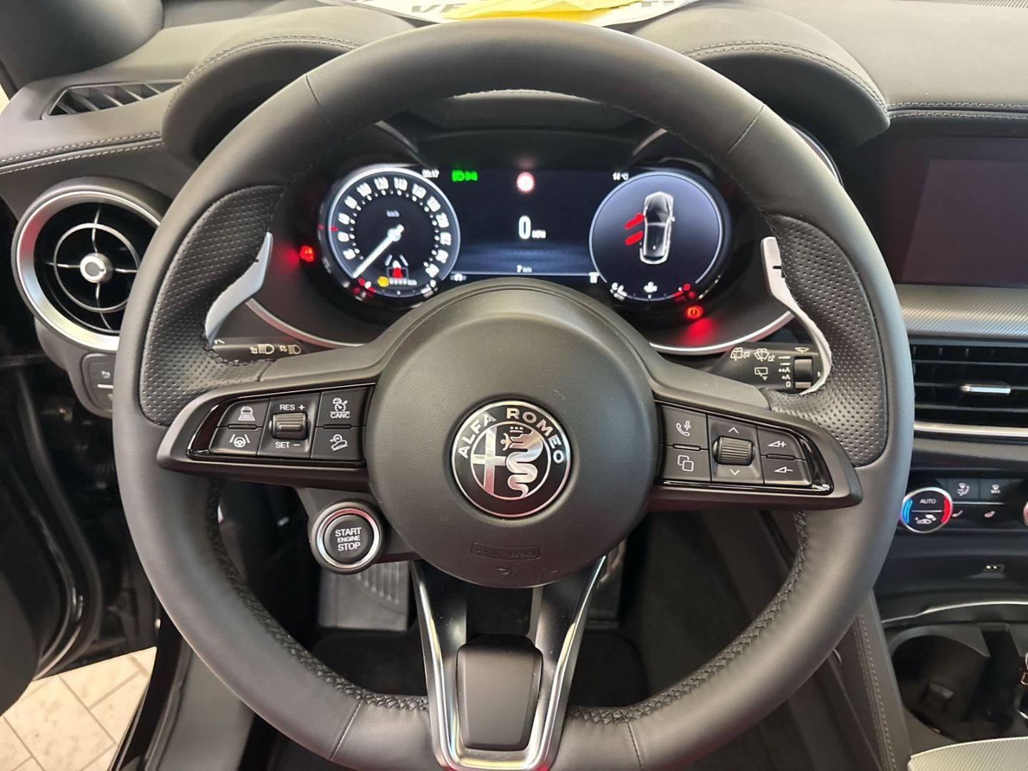 Alfa Romeo Stelvio - Bild 12