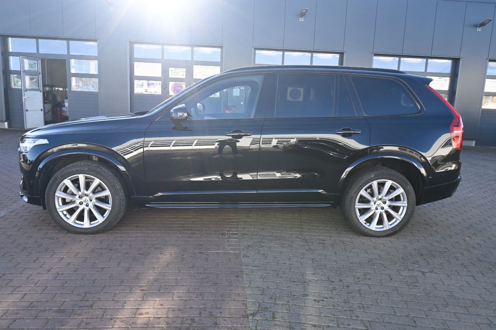 Fahrzeugabbildung Volvo XC90 B5 D AWD Ultimate Dark*STDHZG*LUFT*360°*ACC