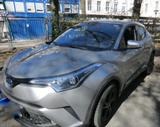 Toyota C-HR 1.8-l-VVTi Hybrid Flow Flow - Toyota C-HR Gebrauchtwagen in München