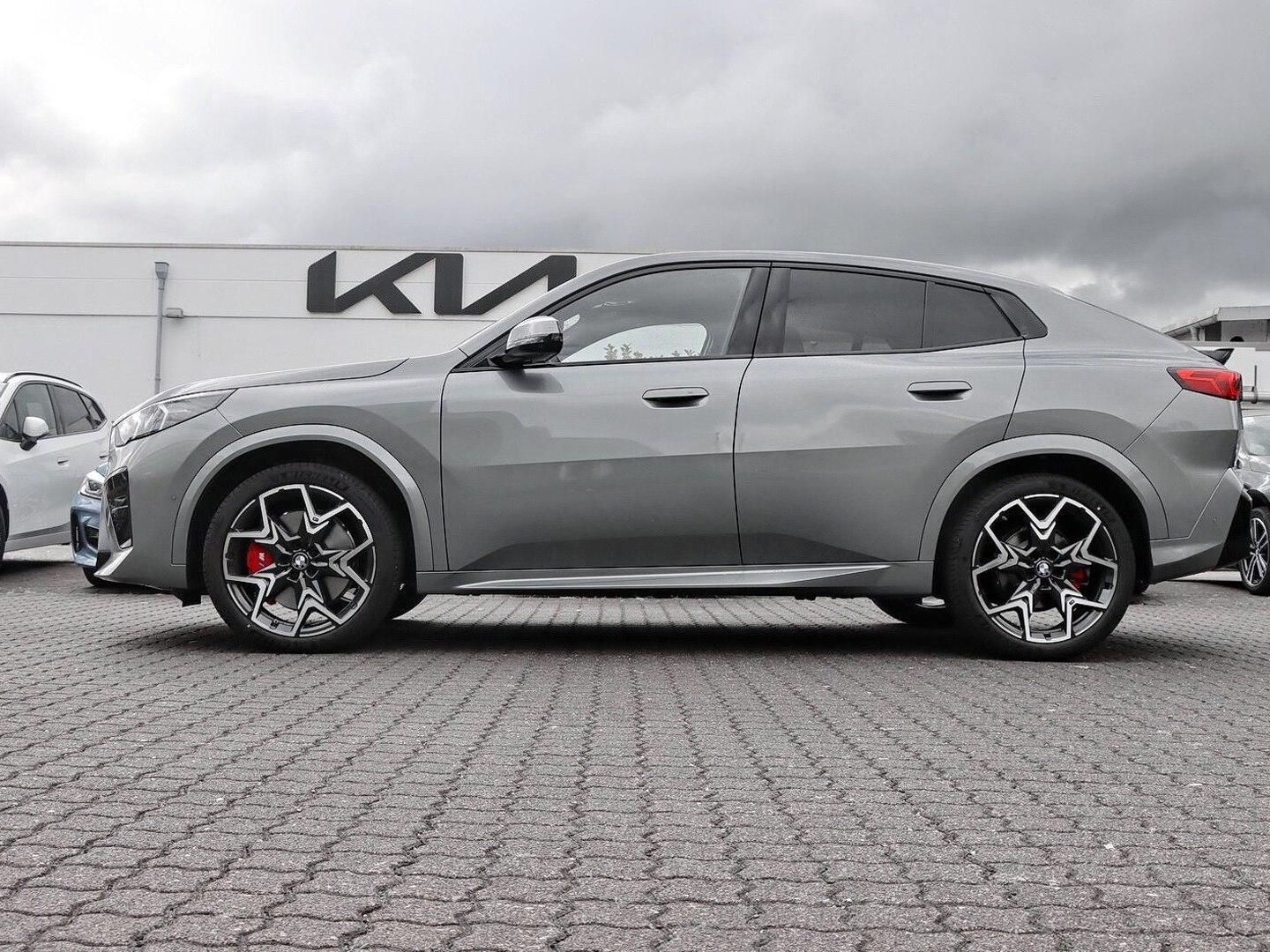 BMW X2 sDrive20i M Sport Pro Black Sale 2026