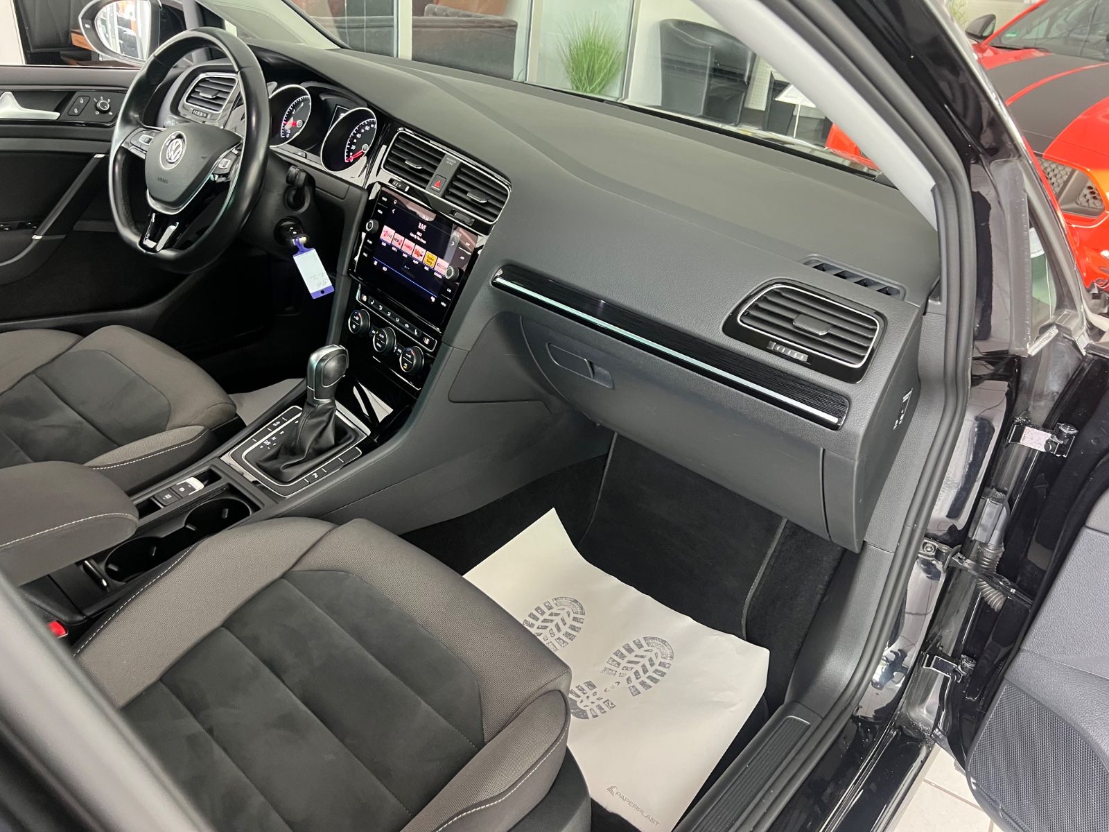 Fahrzeugabbildung Volkswagen Golf VII Variant Highline*Automatik