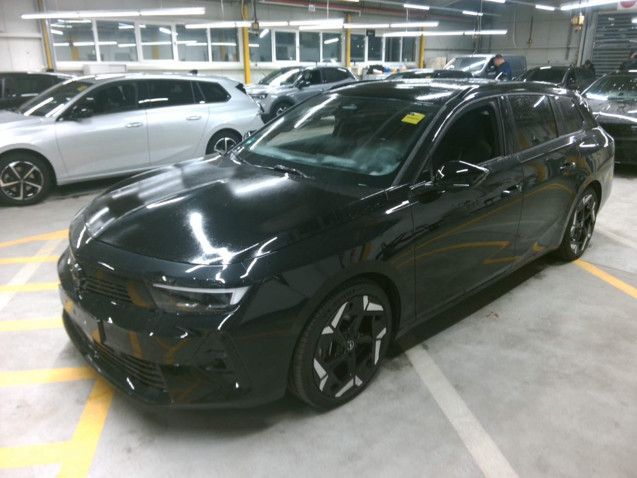 Opel Astra L ST GSe Plug-in-Hybrid 225 PS- AHK/Matrix