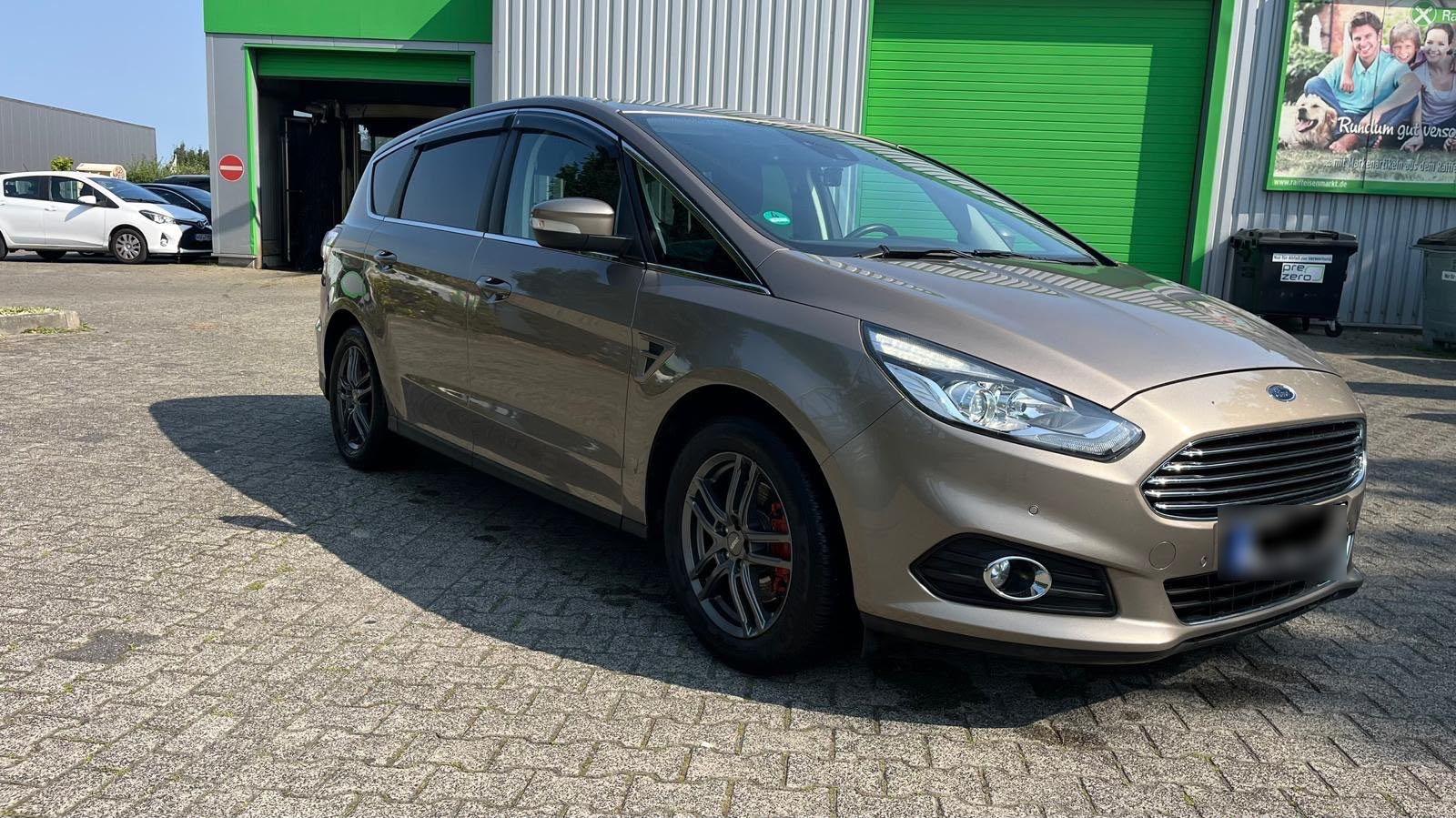 Ford S-Max