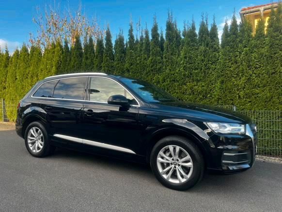 Audi Q7 3.0 TDI Quattro/7 Sitzer//AHK/Carp...