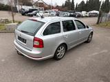 Skoda Octavia Combi RS 2,0 Benzin Automatik AHK Leder - Skoda Octavia aus 2010: RS