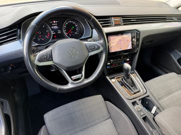 Volkswagen Passat Variant - 8
